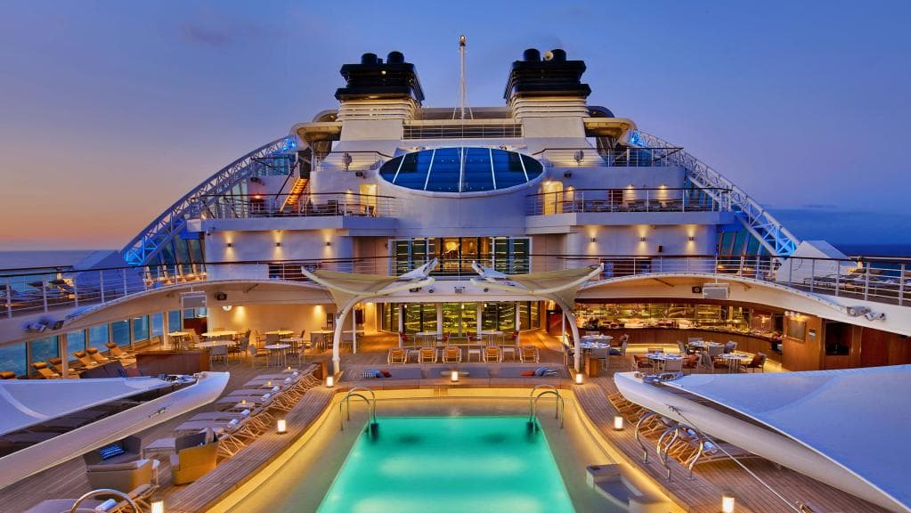 luxurious cruises