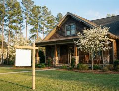 Need to sell your house fast in Tuscaloosa, AL? Get a fair cash offer, skip costly repairs and fees, and close on your timeline. Request an offer today!